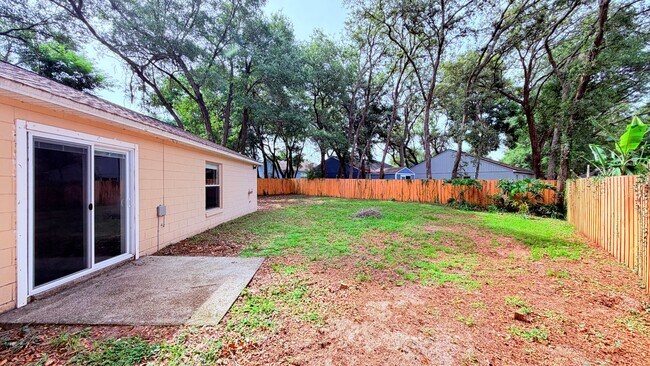 Photo - 1357 Woodwind Dr
