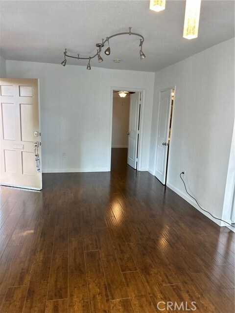 Photo - 319 E Washington Blvd