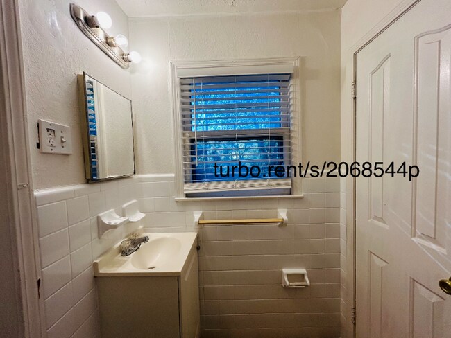 Photo - 7062 Felton Ln Apartment Unit 4