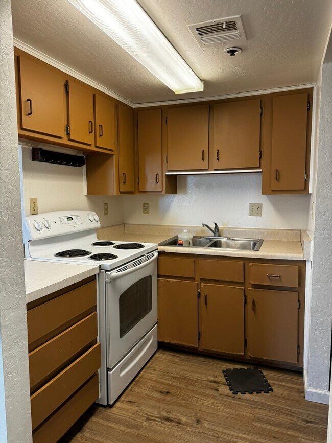 Photo - 12221 W Bell Rd Unidad 241