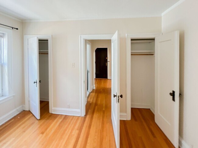 Photo - 1605 W Sunnyside Ave Unit 3w
