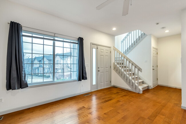 Photo - 2 Bedroom Condo in Littleton with a Firepl...