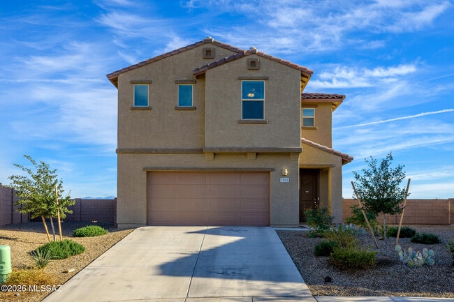 7801 S Walnutview Dr
