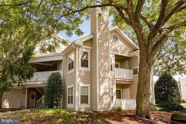 Photo - 6011 Rosebud Ln Unit 203