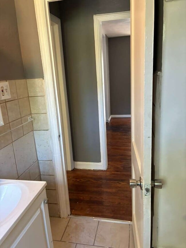 Photo - 5112 Edith Ave