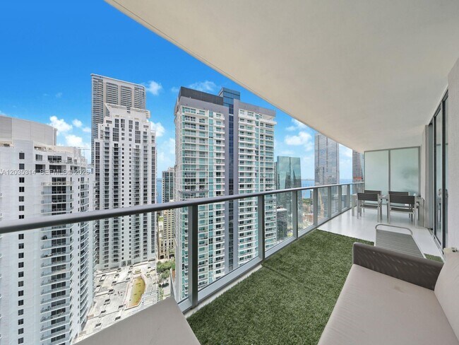 Photo - 1100 S Miami Ave Unidad 3411