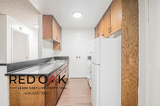 Photo - 5107 Passons Blvd Unidad 110