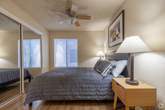 1BD, 1BA 392SF Bedroom Studio