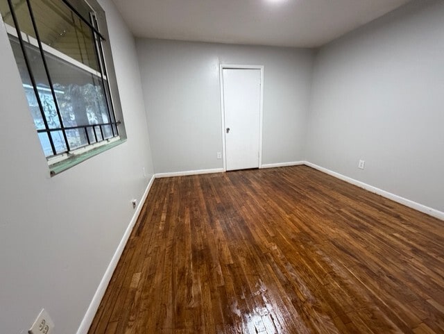 Photo - 1727 Campus St