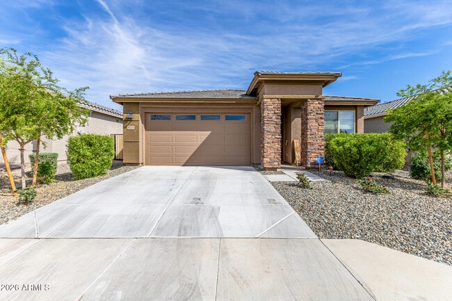 Photo - 5733 N 192nd Ave