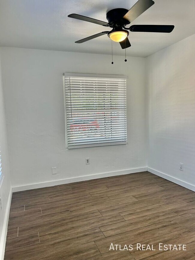 Photo - 1606 W Taylor St Unit B