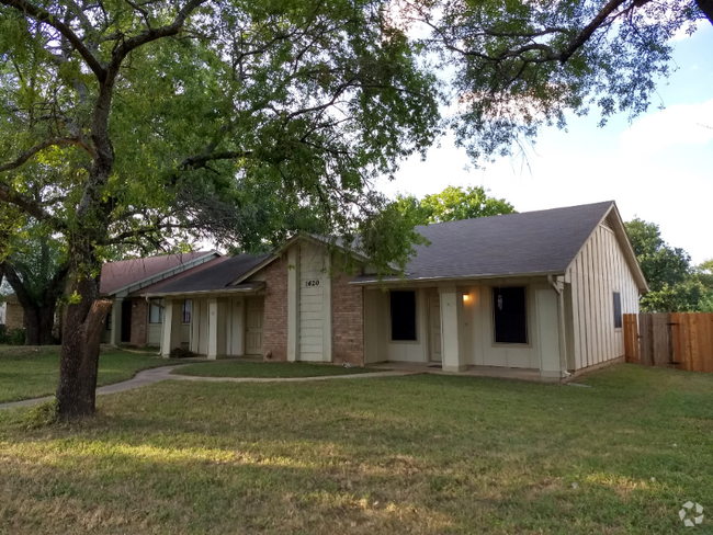 Building Photo - 1620 W Braker Ln Unit A Rental