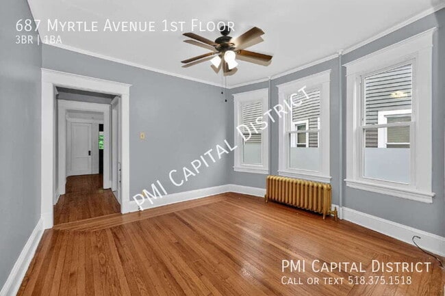 Photo - 687 Myrtle Ave