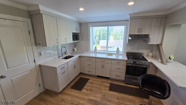 Photo - 66 Danville Mountain Rd