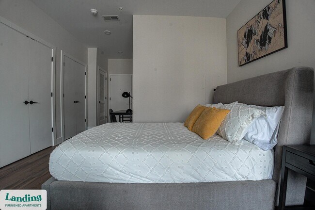 Photo - 1999 E Boston St Unidad 306