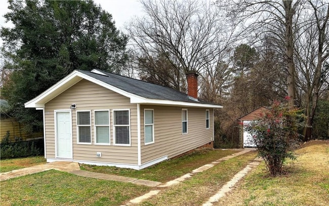 Photo - 325 N Kendall St House