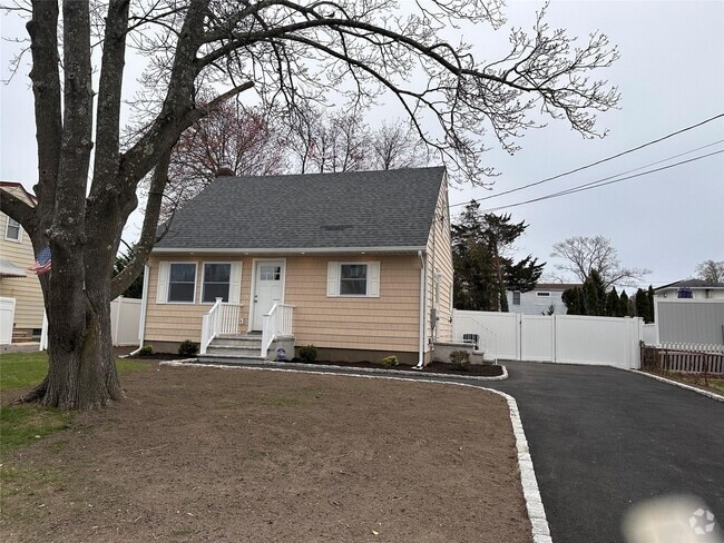 Building Photo - 316 Aster Rd Rental