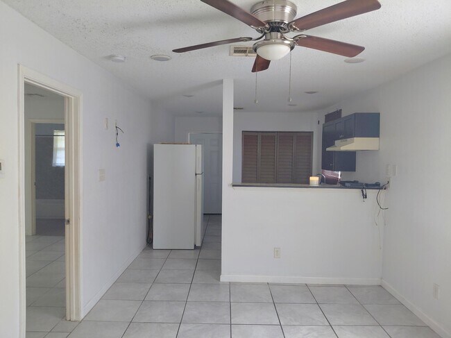 Photo - 3401 Belfort Ave
