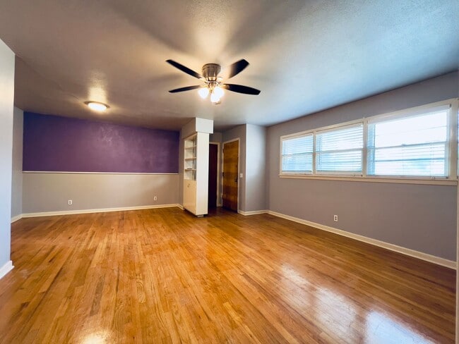 Photo - Great 3/2/1 Located Near Texas Tech University