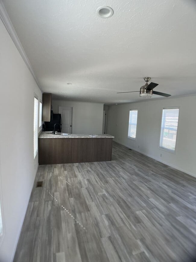 Photo - 2894 138th St W