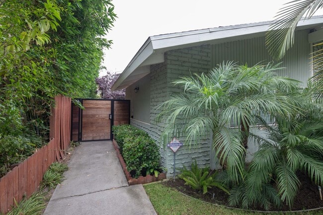 Photo - 329 Orizaba Ave Unit 3