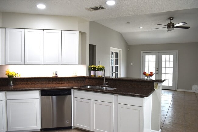 Photo - 18007 Forest Cedars Dr