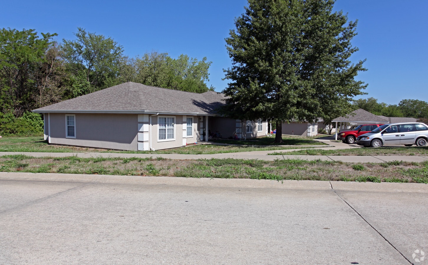 Photo - Westchester Village of Oak Grove