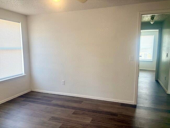 Photo - Three bedroom home in East Norman
