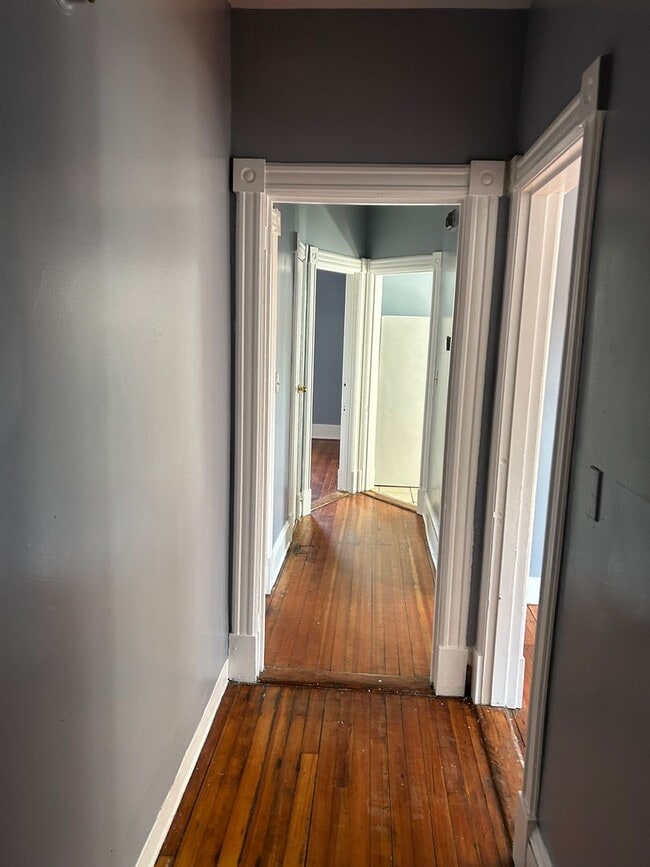 Photo - 558-558 Broad St Unit 2nd Floor