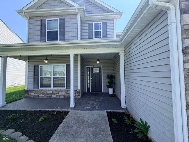 Photo - 357 Indigo St