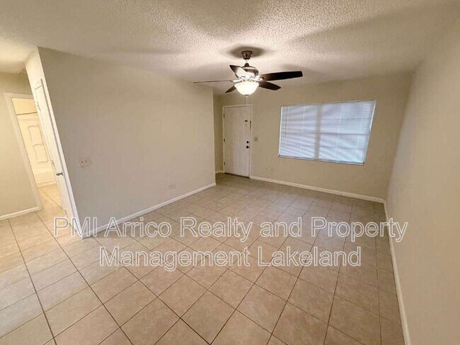 Photo - 702 W Park St Unit 702