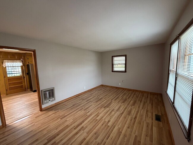 Photo - Charming 3 Bed 1 Bath Home in Murfreesboro