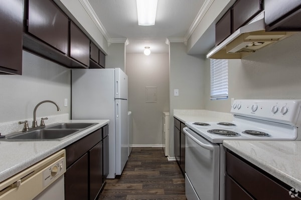 Oak Run Manor Apartments