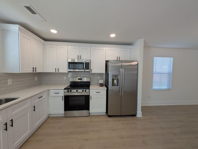 Photo - Newly built 2 story, 3 bedroom, 2.5 bath duplex located in Kannapolis!