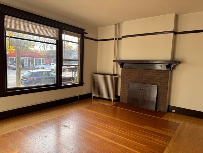 Building Photo - Stephens Properties 1319 Unit F