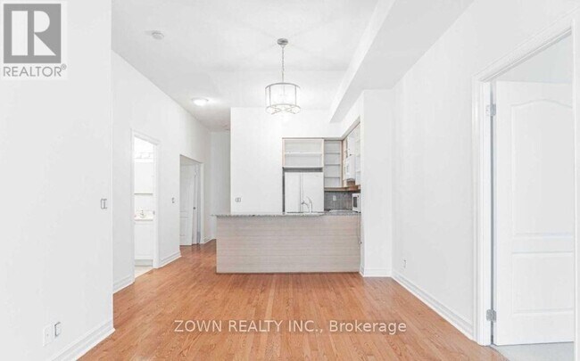 Photo - 33 Elm Dr W Unit 2809