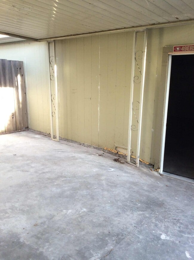 Photo - 1939 Sweetgum Ct