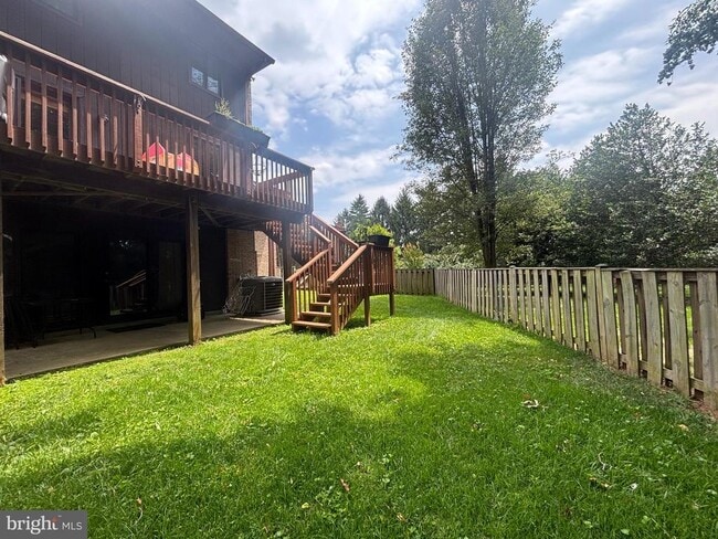 Photo - 412 Five Farms Ln