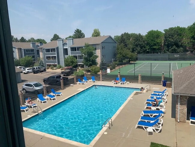 Photo - 4678 White Rock Cir Unidad #7 Rental
