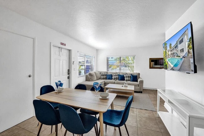 Building Photo - 335 Desoto St Unit ID1312662P