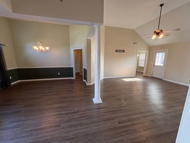 Photo - 338 Old Walnut Branch