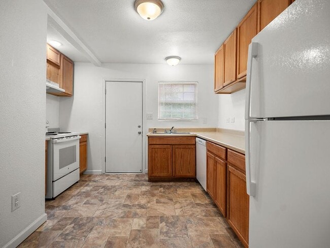 Photo - 802 Stetson Ave