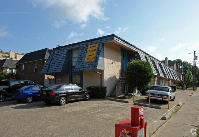 Photo - Bowser Apartments