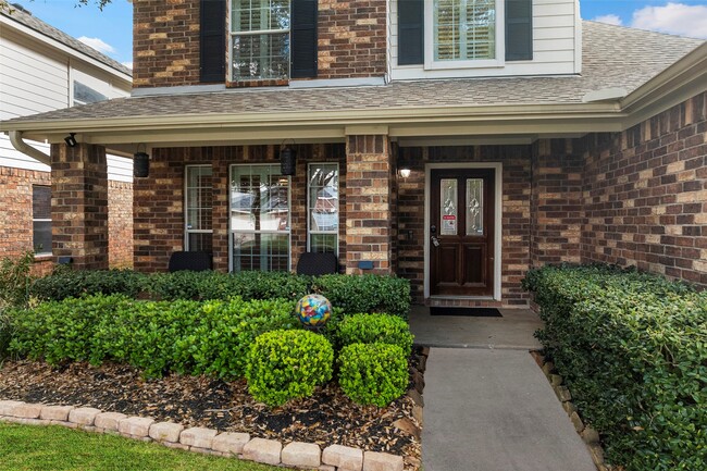 Photo - 22110 Field Green Dr