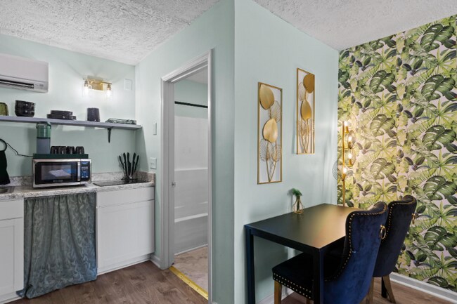 Photo - 1122 State Hwy 210 Unit Apt 4