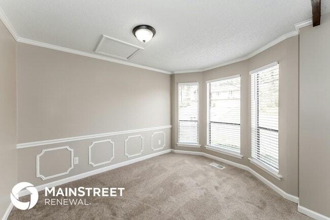 Photo - 813 7 Springs Dr