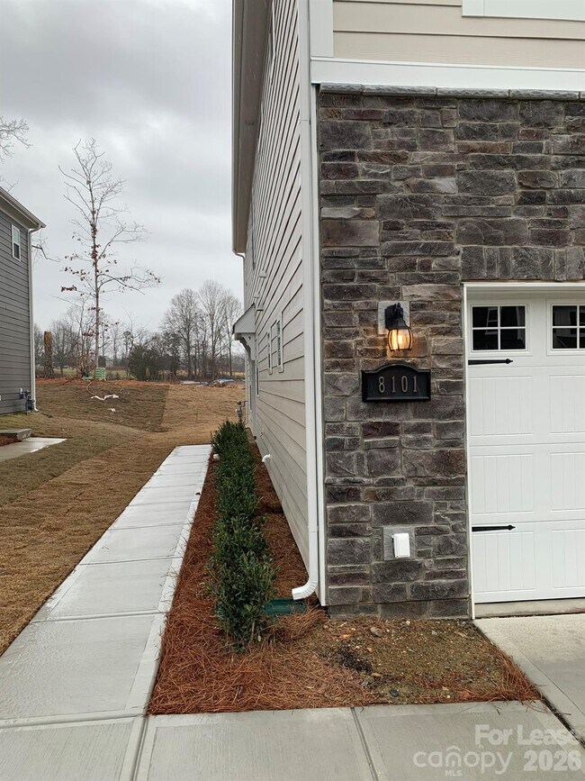 Photo - 8101 Ramsburg Dr
