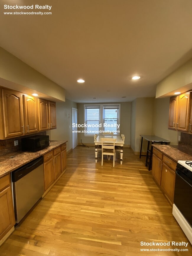 Photo - 38 Mount Vernon St Unit 2