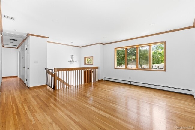 Photo - 118 Old Tappan Rd