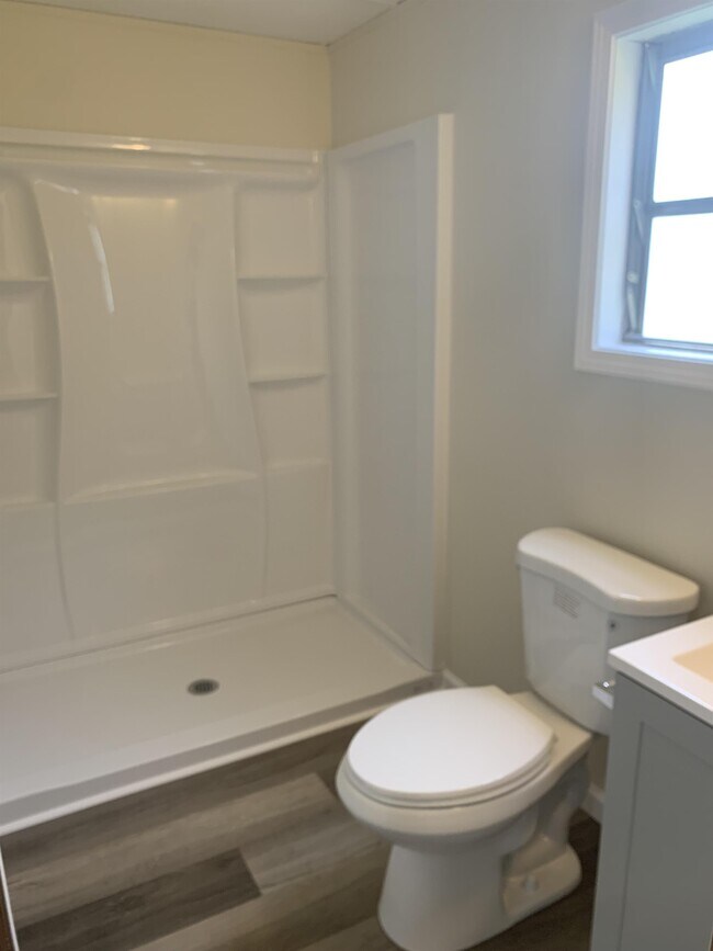 Photo - 1016 Aaron Ln